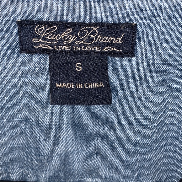 Lucky Brand size small denim chambray long sleeve button down shirt Size S - Picture 3 of 8